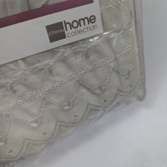 JC Penny Felecity Embroidered Lace Trim King Pillowcases in Ivory - Set of 2 - Picture 9 of 9
